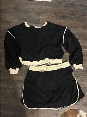 Black and Cream Two-Piece Lounge Set